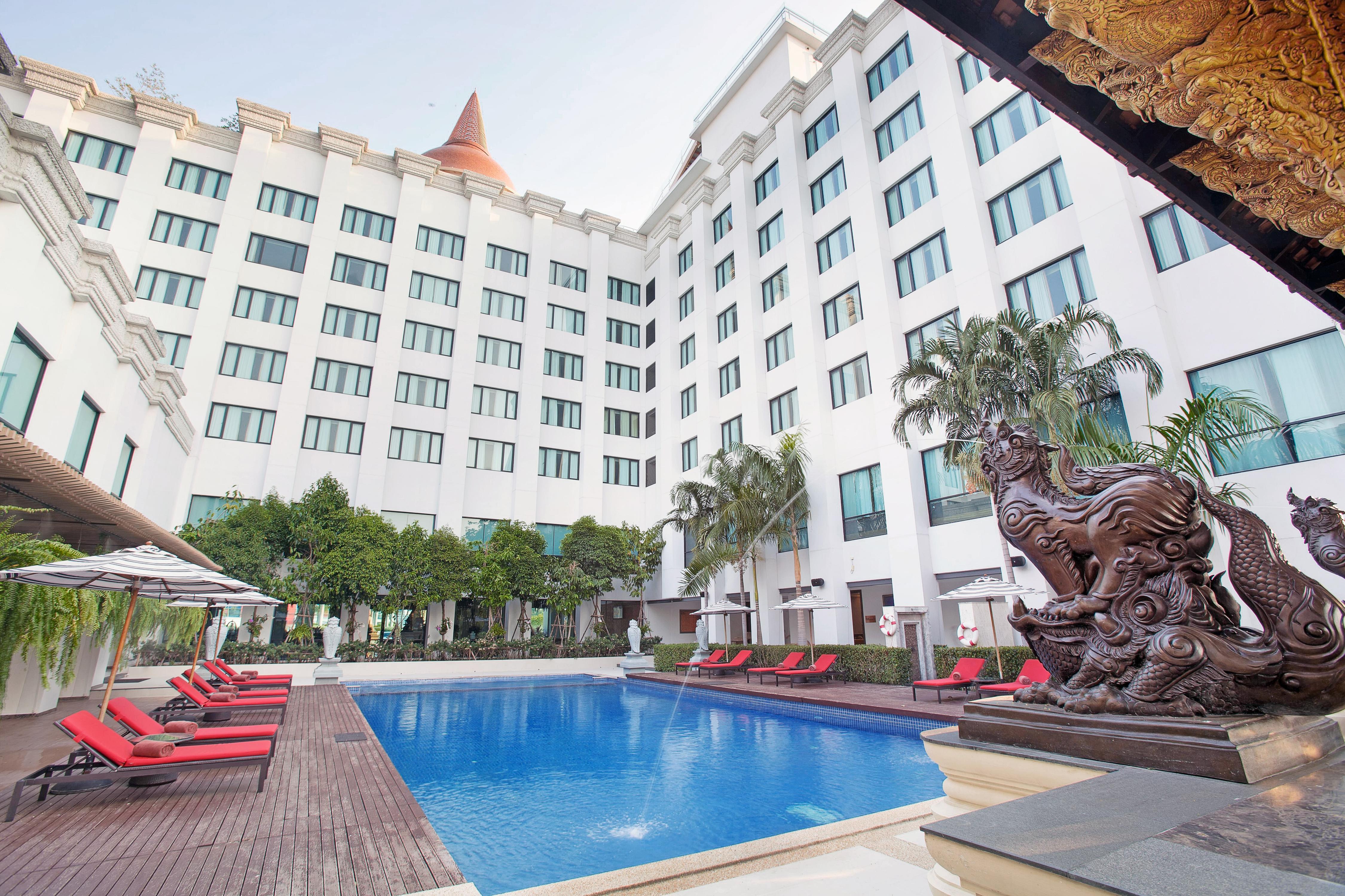 Mida Hotel Grande Dhavaravati Nakhon Pathom - Tap to explore photos
