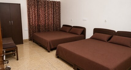 UPSTDC Tourist Bungalow, Moradabad (2KM from Water Kingdom and Eco herbal Park) Room Type - Air Cooled 4 Beded