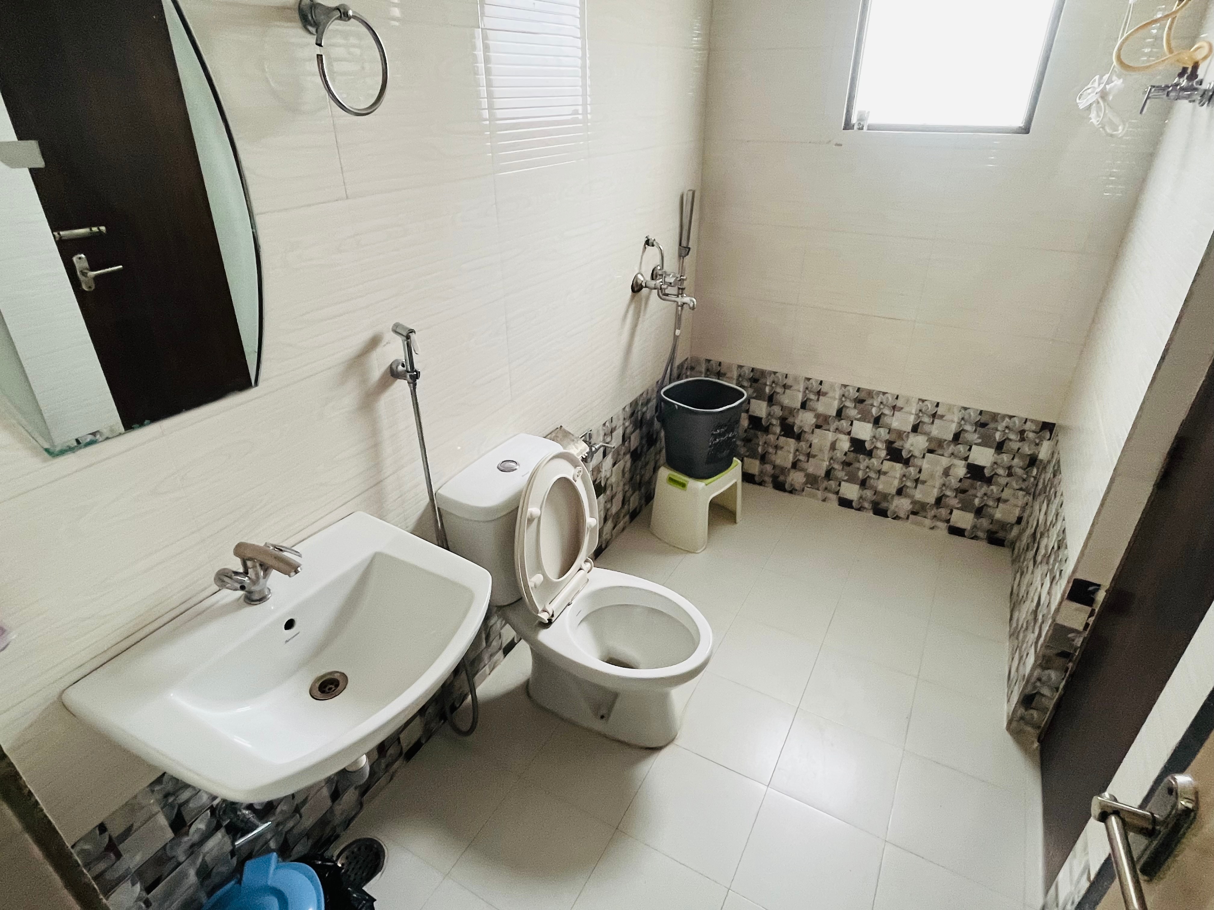 HOTEL SHEETAL INTERNATIONAL - Tap to explore photos