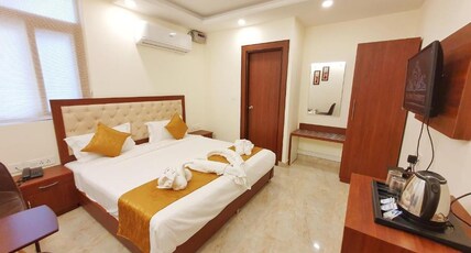 Hotel The Park Residency Room Type - Comfort Room with City View