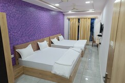 Address of WEL COME ROOMS