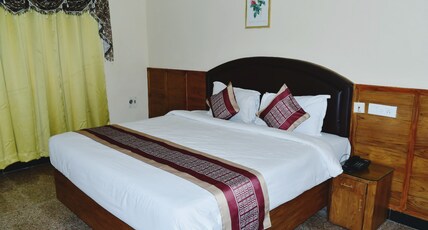 Hotel I K London Residency Room Type - Deluxe Double