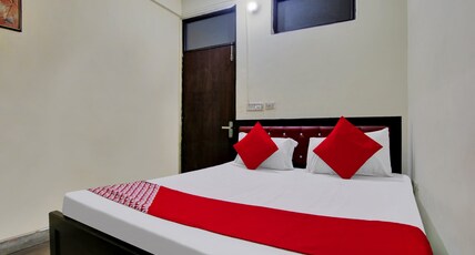 Hotel O KALVIN PLAZA Room Type - Classic