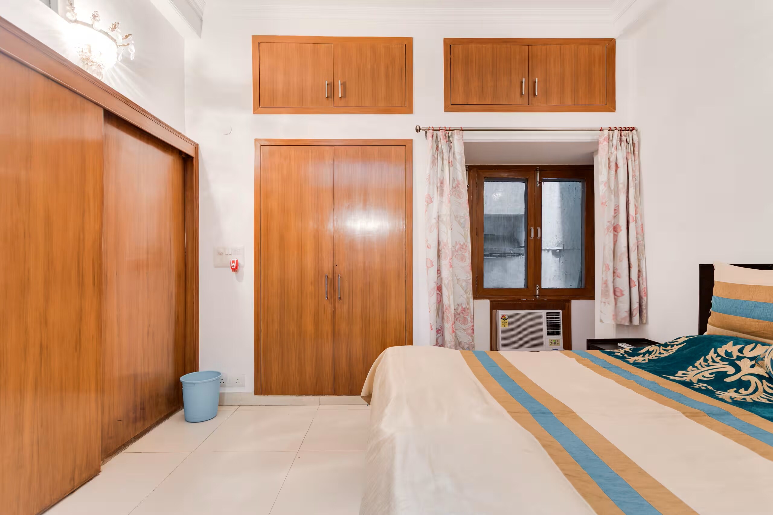 Grand Hillview 3BHK Apartment - Tap to explore photos