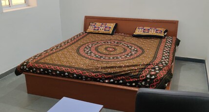 CNC Cost and comfy Room Type - King size bed Non AC room