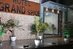 hotel grand spice