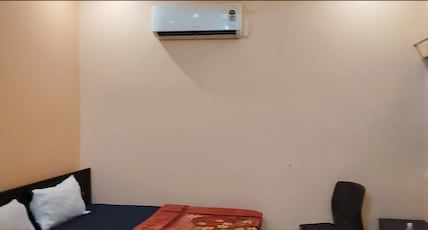 Abhishek chand guest house Room Type - Bedroom 6