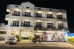 Hotel MahaLuxmi Palace
