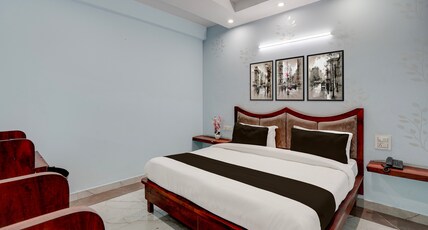 Super Hotel O by OYO Sector 52 Chandigarh ISBT Road Formerly Hari Residency Room Type - Deluxe