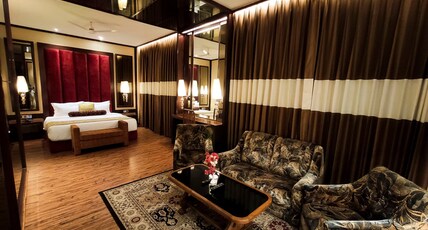 Hotel Menaal Residency Room Type - Suite Room with living Area