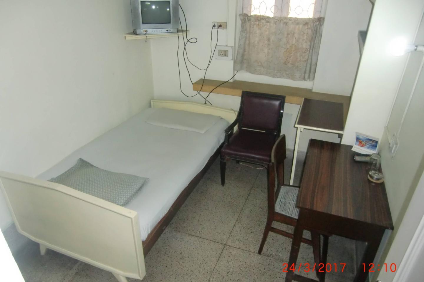SAROJDEEP GUEST HOUSE - Tap to explore photos