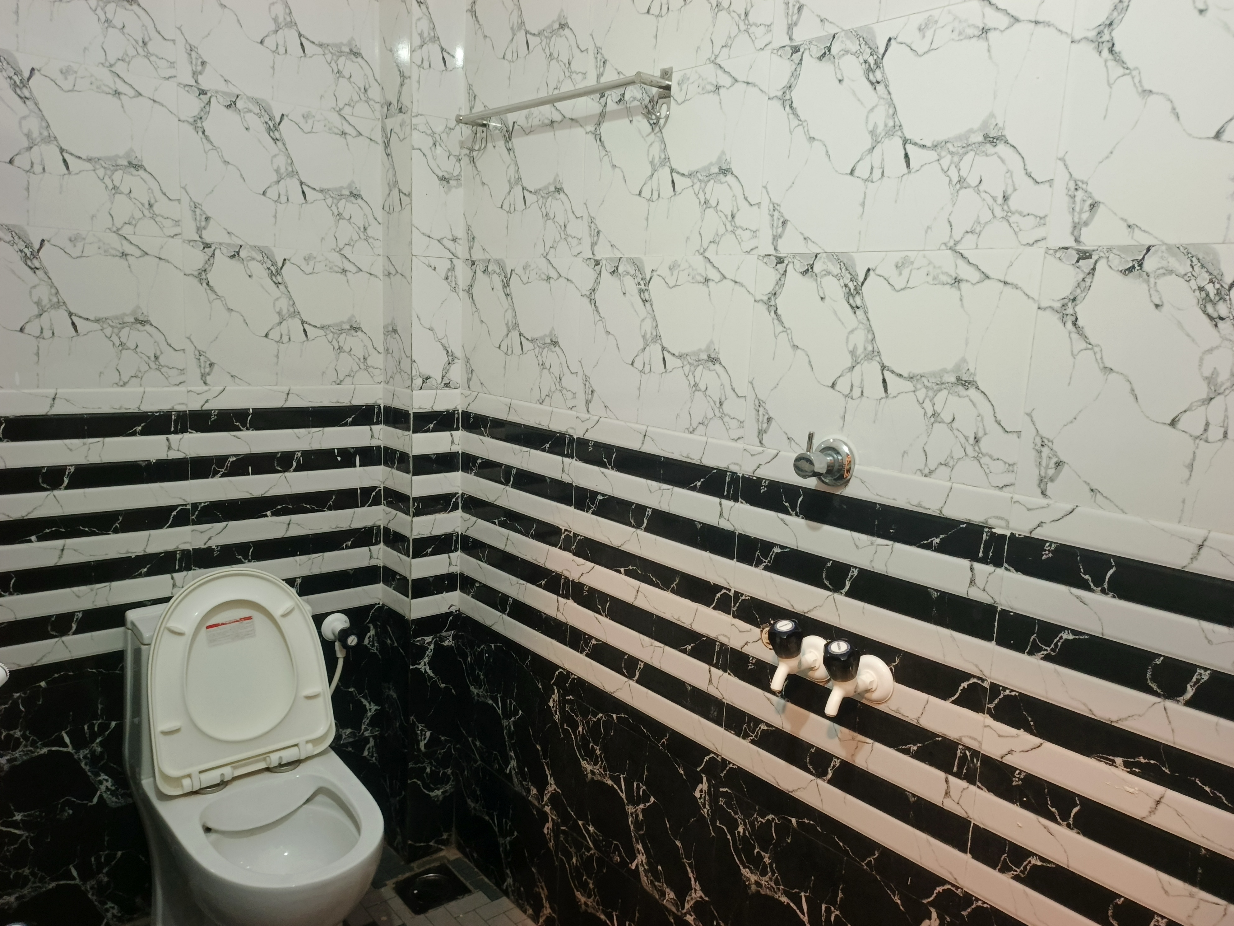 Rajathagiri Homestay - Tap to explore photos