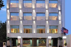 The Ashtan Sarovar Portico