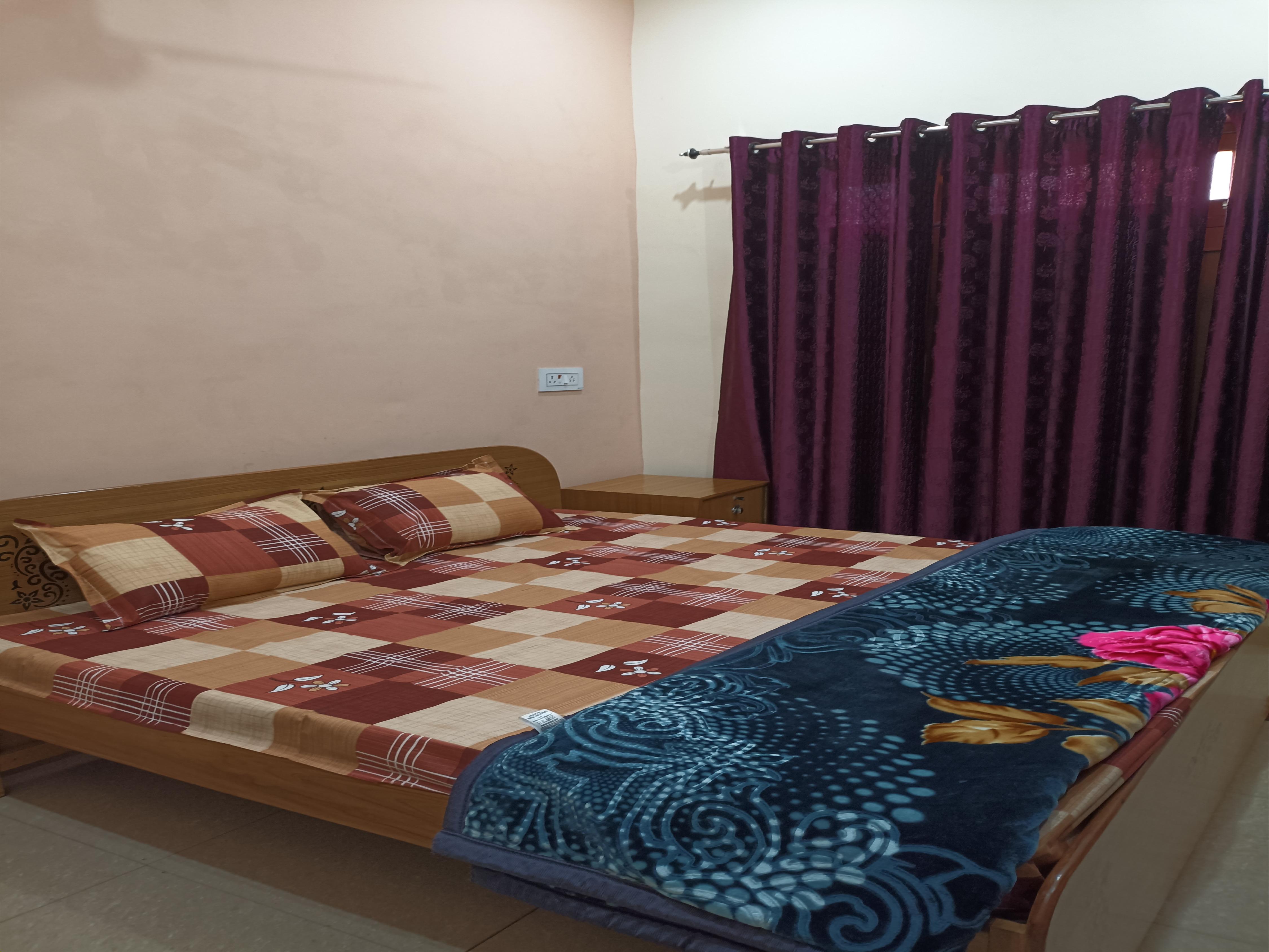 Anant Paying guest house ,Ayodhya Dham - Tap to explore photos