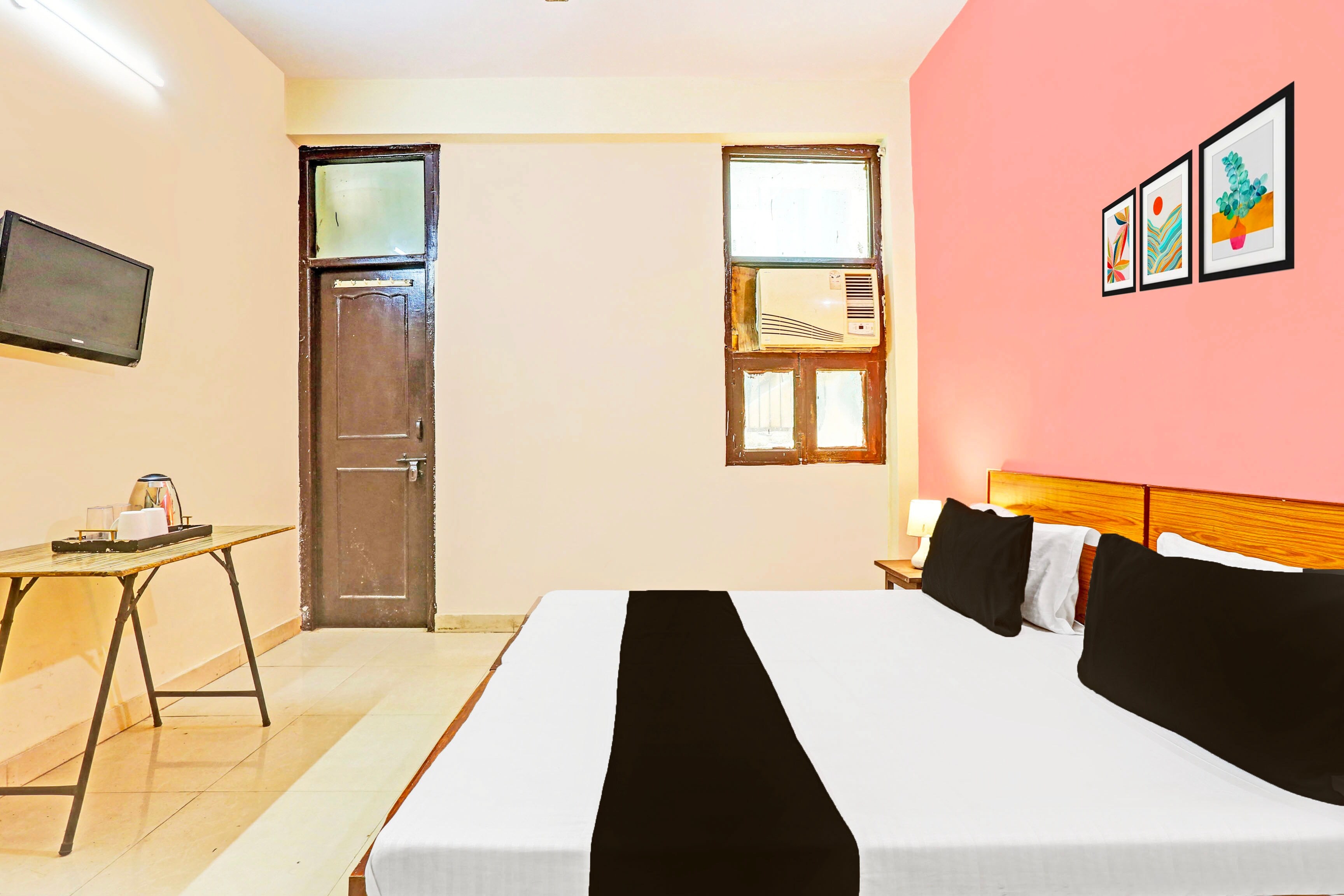 Super Hotel O Shubham Residency - Tap to explore photos