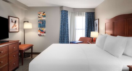Hampton Inn & Suites El Paso-Airport Room Type - 1 KING STE KITCHEN NONSMOK
