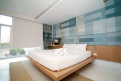 Le Fenix Sukhumvit