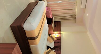 Hotel Days Inn Room Type - Deluxe Room