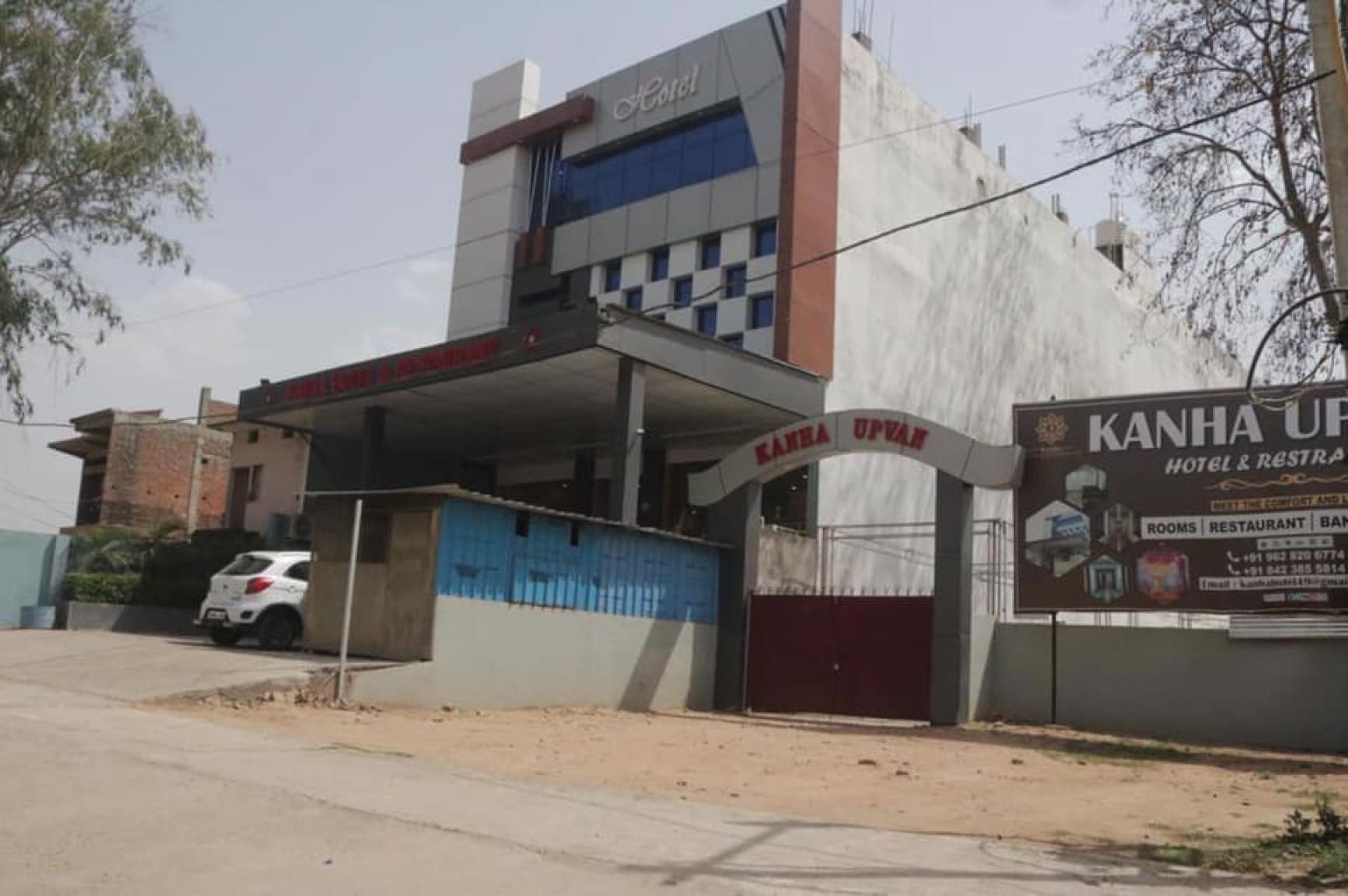 Kanha Hotel & Restaurant, Chitrakoot - Tap to explore photos