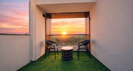Luxury 5BHK Entire Building with Penthouse Room Type - Luxury 5BHK Entire Building with Penthouse
