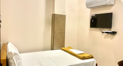 Reach Residency Room Type - Double Deluxe Room