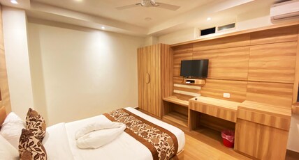 Hotel Mahadev Inn Pokhara Room Type - Deluxe Double Room