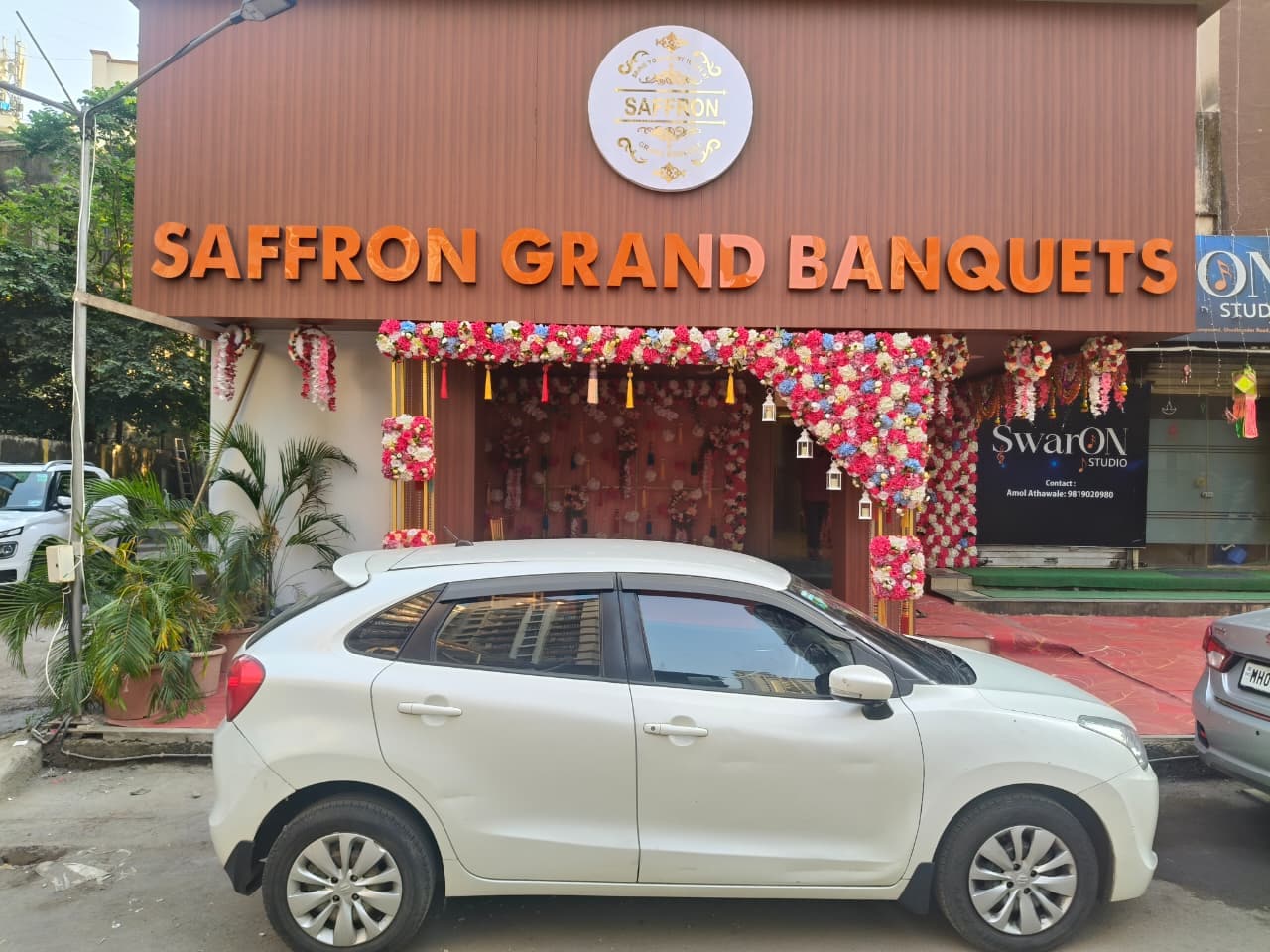 Hotel Saffron Grand Thane - Tap to explore photos