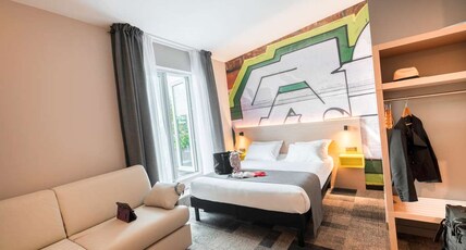 ibis Styles Clamart Gare Grand Paris Room Type - Superior room, 1 double bed, view Eiffel Tower