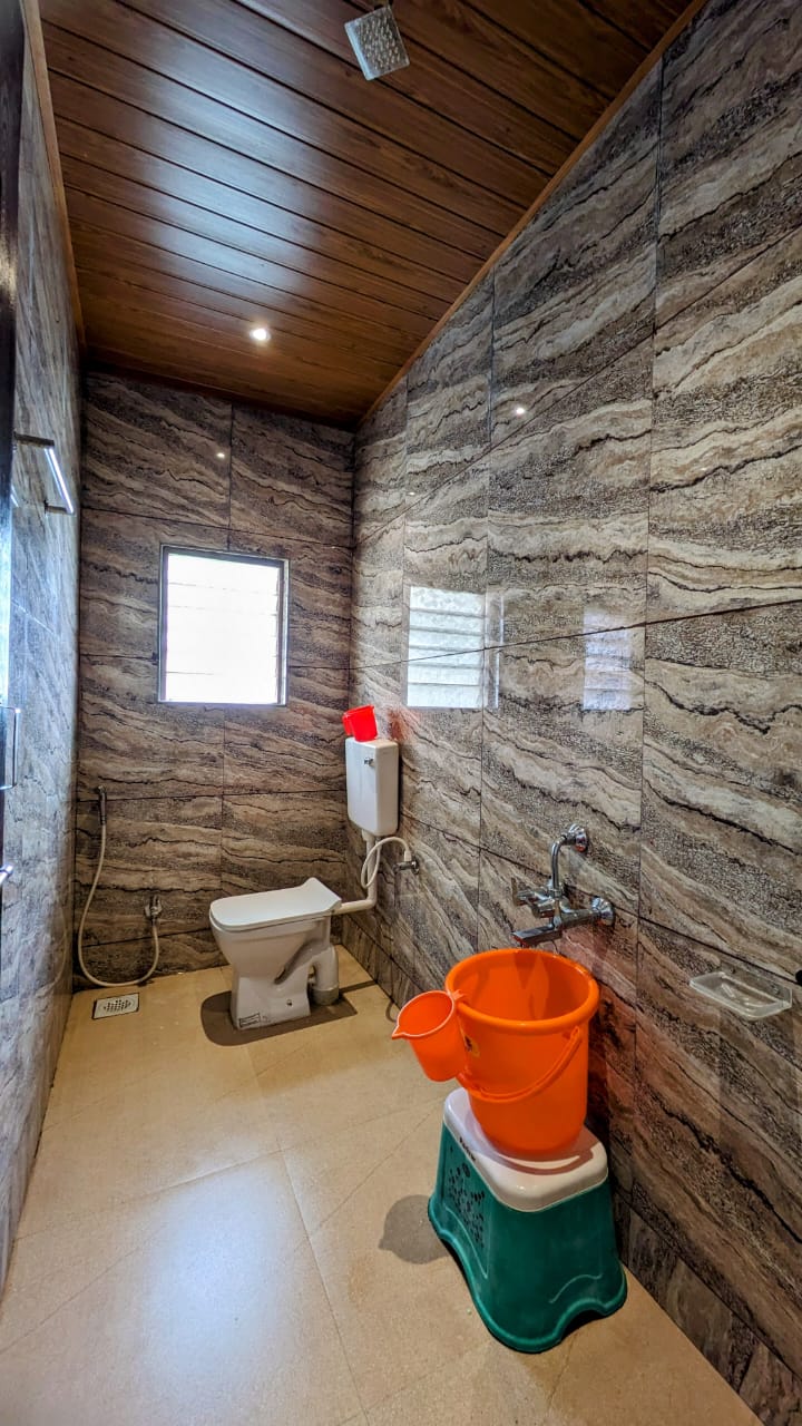 Hotel Madhusudan Executive - Tap to explore photos