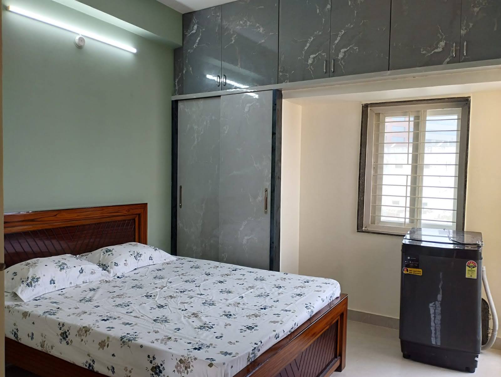 EASYSTAY Premium Furnished Flats - Tap to explore photos