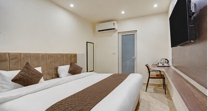 Symphony Regency Room Type - Bedroom 108