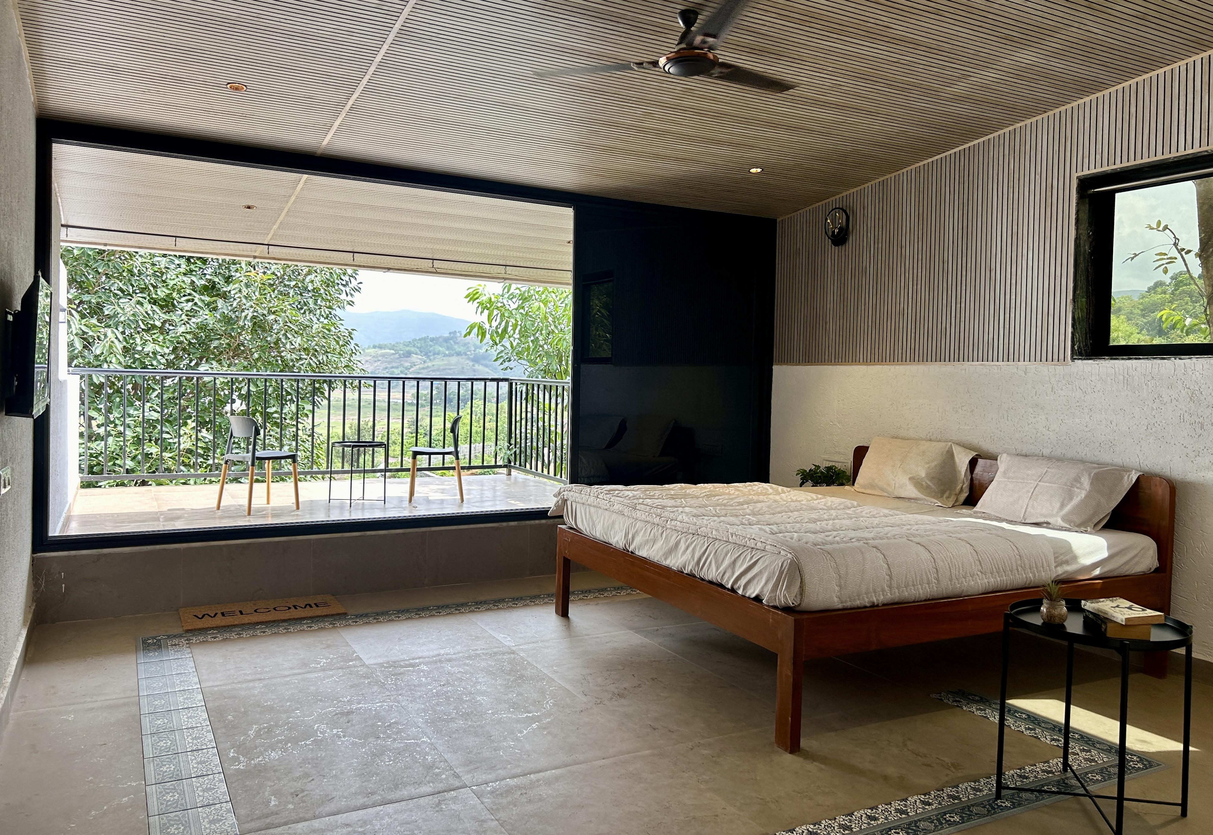 Malama Stay The Mist 4BHK Pawna - Tap to explore photos