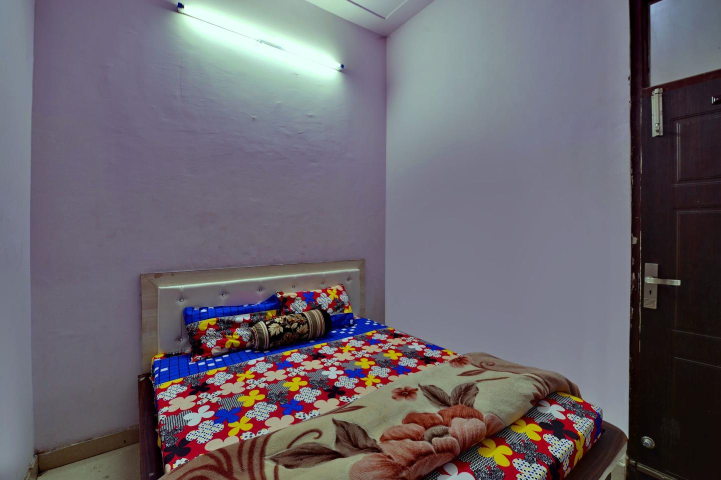 Neelkanth Hotel - Tap to explore photos