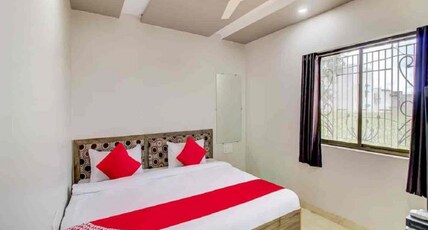 Sarle Celebration Room Type - Deluxe Ac Room