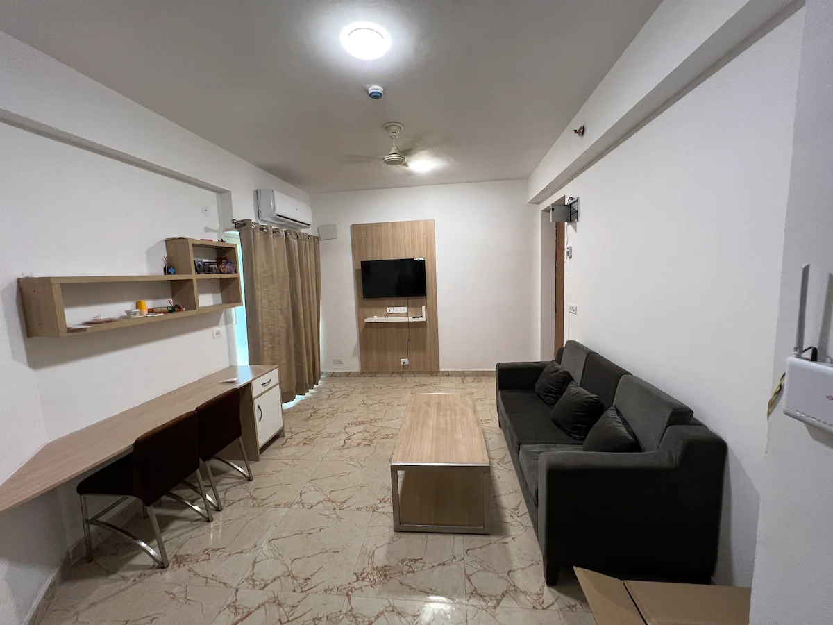Noida Suites |Exclusive 1BHK near ExpoMart - Tap to explore photos
