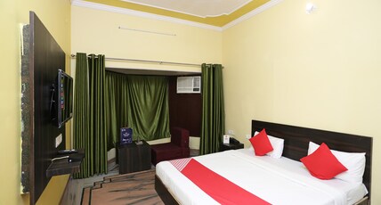 Hotel O Greenview Near Munshi Pulia Metro Station Room Type - Classic Hotel O Greenview Near Munshi Pulia Metro Station Room Type - Classic