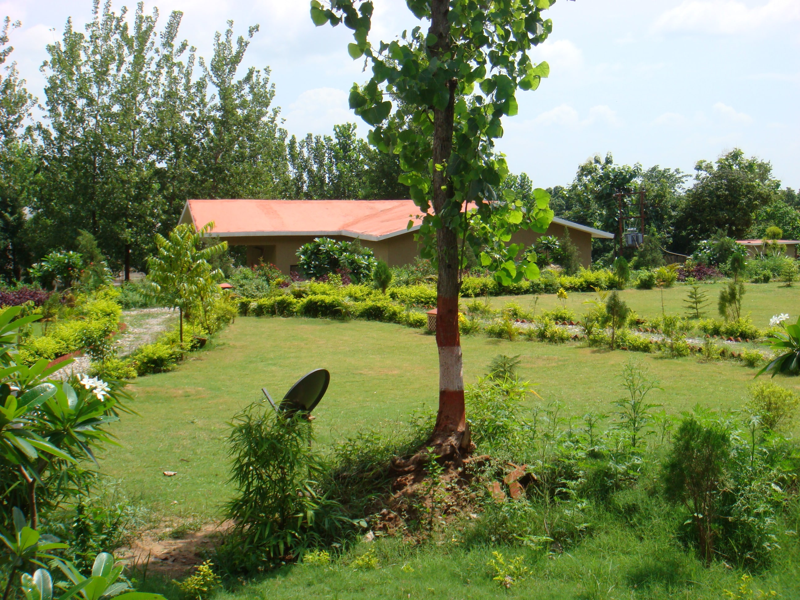 Click Resort Corbett, Tiger Den - Tap to explore photos