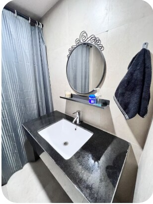 1BHK Golf View : Paranomic Golf Course View Apartment - Tap to explore photos