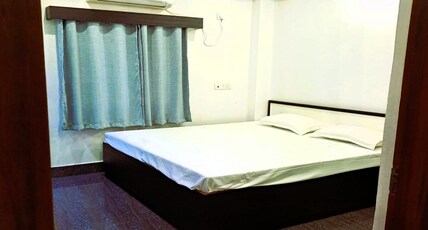 Shri Laxmi Guest House Room Type - Standard Room AC