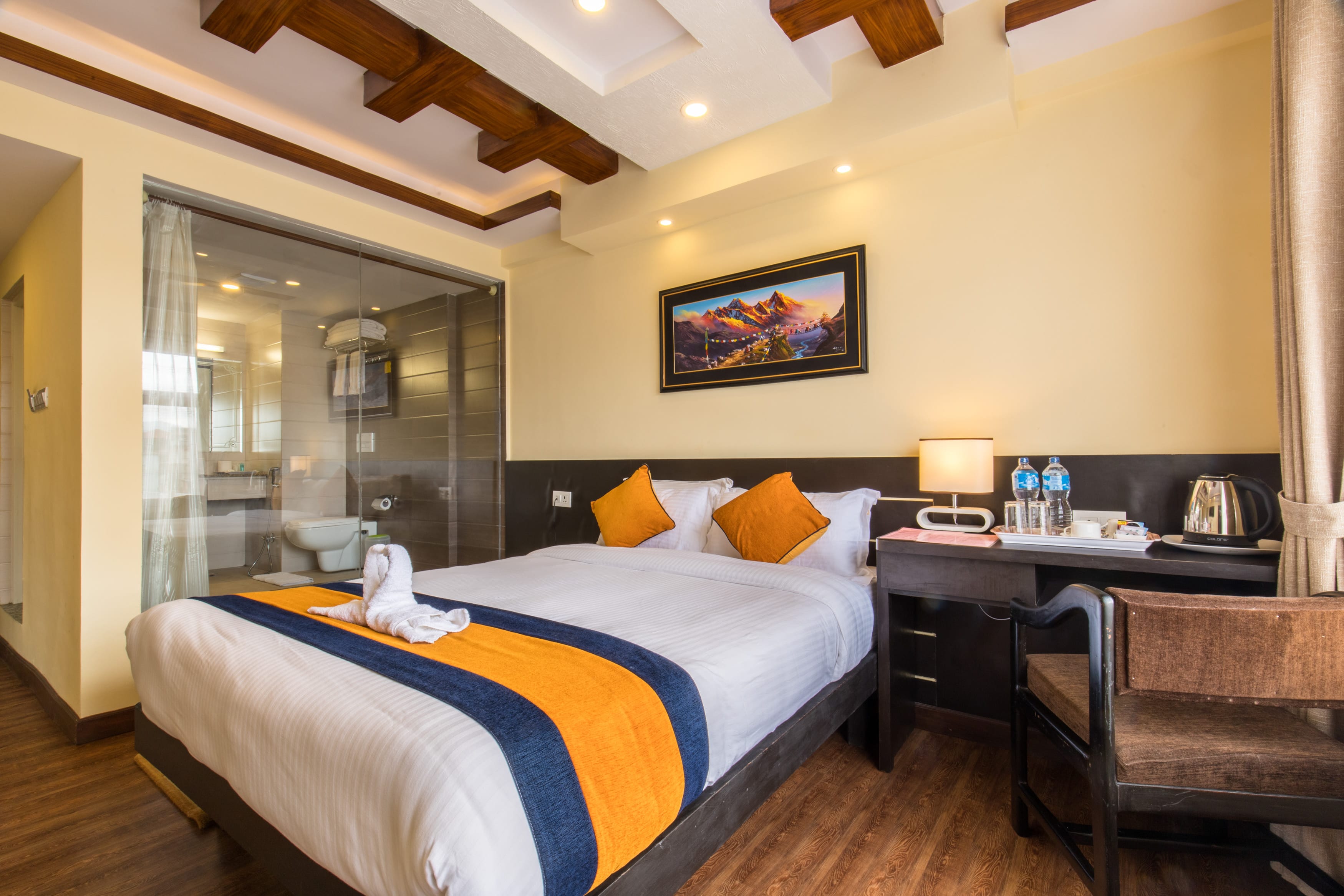 Devo Boutique Hotel - Tap to explore photos