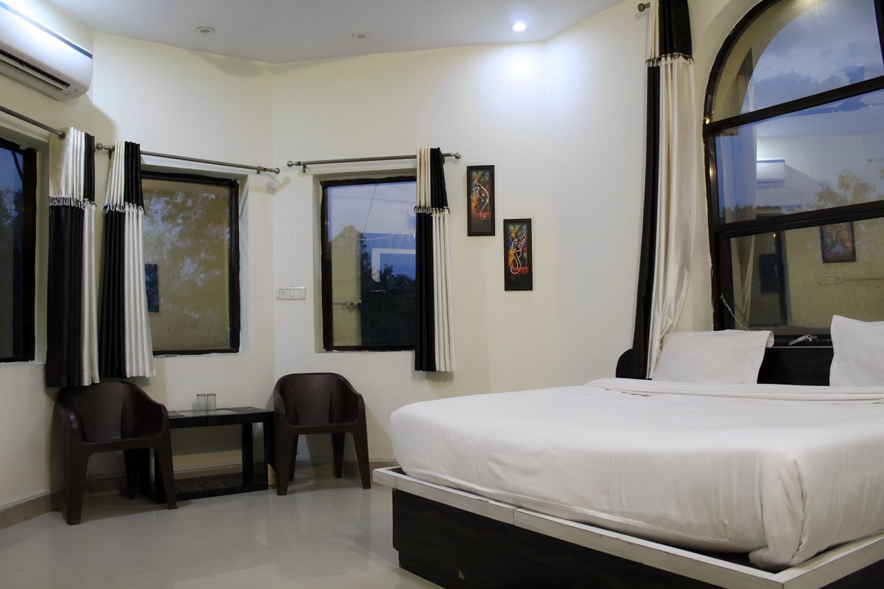 The Quila Camps & Resort - Tap to explore photos