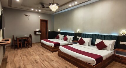 The Hotel Gaurav Room Type - Double Bed Suite Room