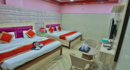 HOTEL - BNB PALACE Room Type - Family Room