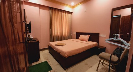 Hotel Sai International Room Type - Executive Room