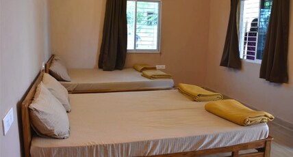 JUNGLEE BAGICHA AGRO TOURISM Room Type - Deluxe Quadruple Room