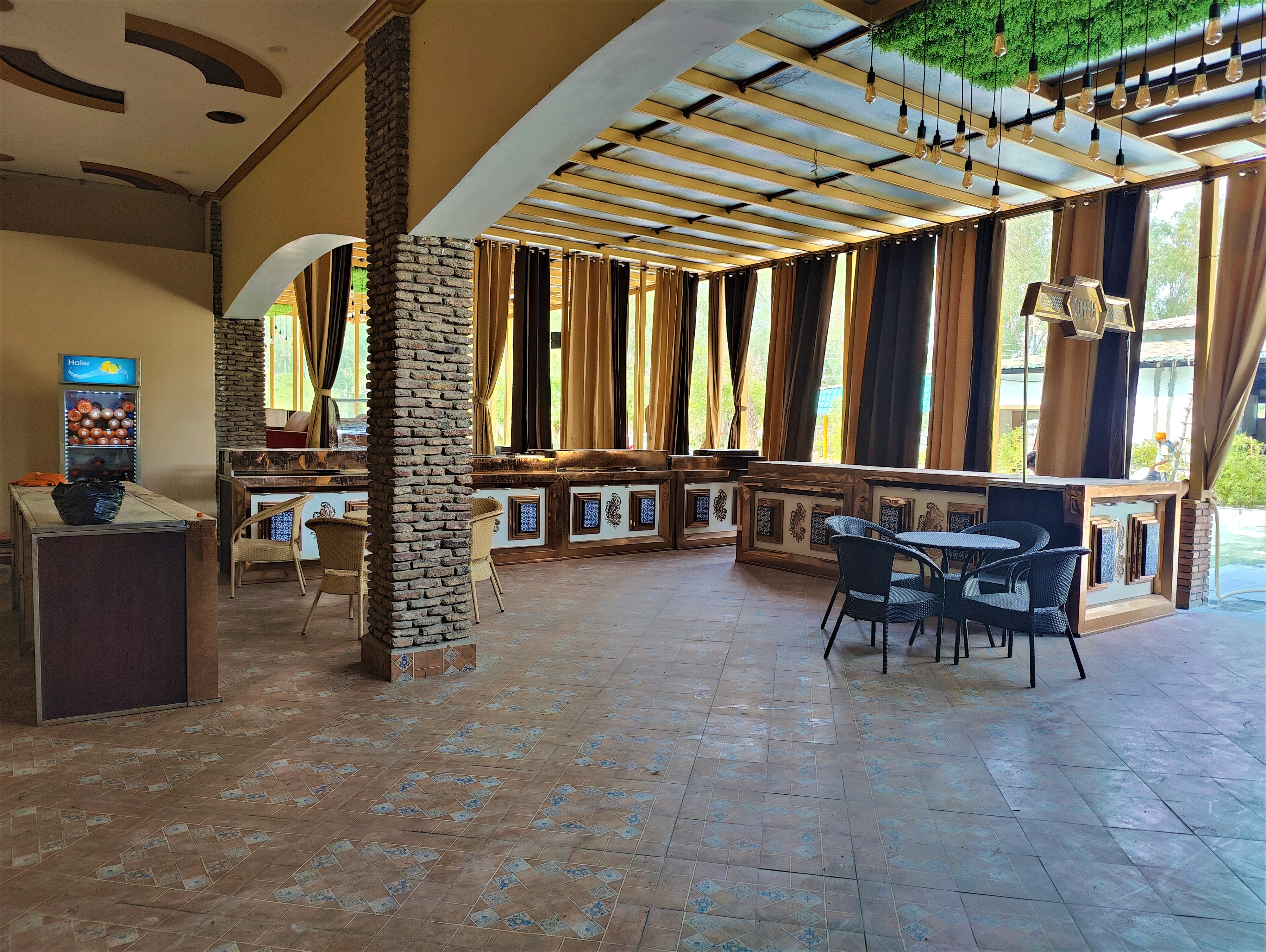 Shahi Haveli - Tap to explore photos