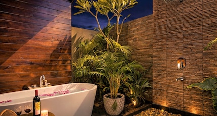 Casawood Resort - A Luxury Private Pool Villa On Mount Abu Road Room Type - Eden by Casawood ( Bathtub And Open Shower with Hot Water) Casawood Resort - A Luxury Private Pool Villa On Mount Abu Road Room Type - Eden by Casawood ( Bathtub And Open Shower with Hot Water)