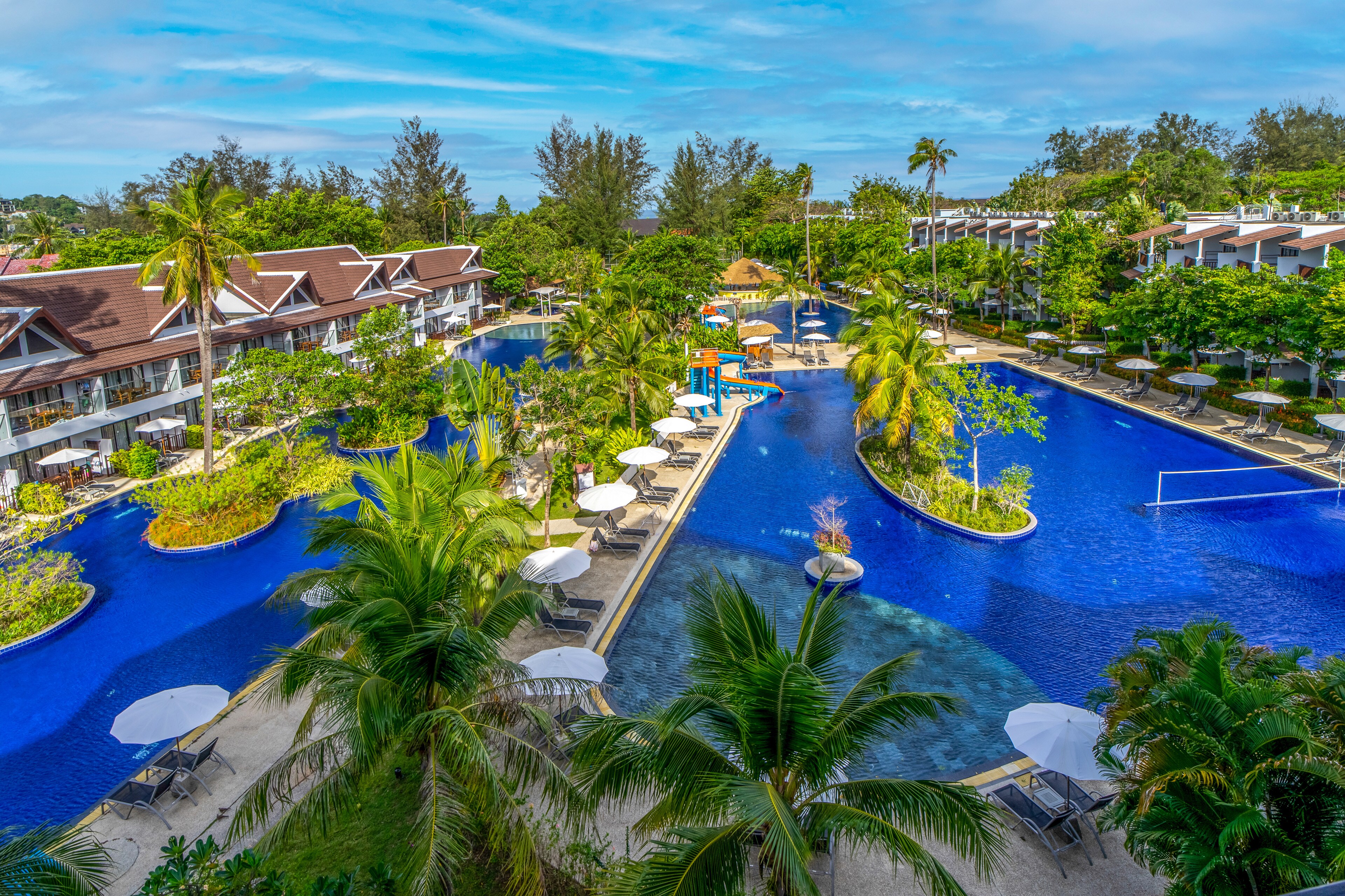 Sunwing Kamala Beach - Tap to explore photos