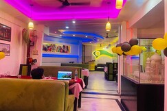 Hotel Alpine By The Golden Taj Group And Hotels