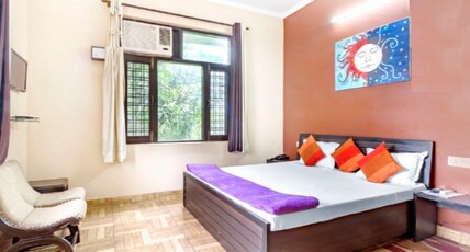Amraai | Rooms & Restaurant Room Type - Deluxe Room With Balcony 